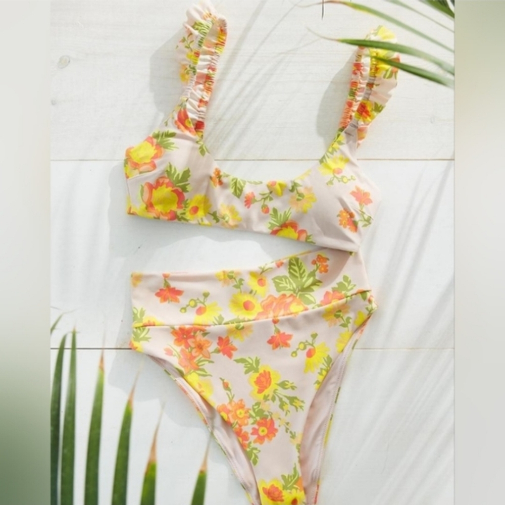 🍹AERIE RUFFLE SCOOP BIKINI TOP SIZE L & BOTTOM SIZE M